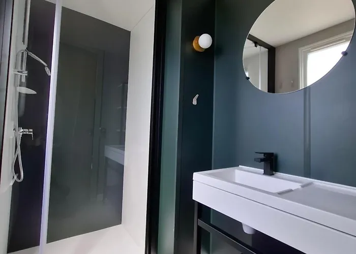 L'ambois Kamp alanı