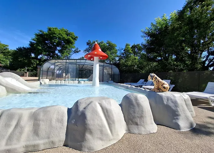 L'ambois Kamp alanı Mouilleron-le-Captif