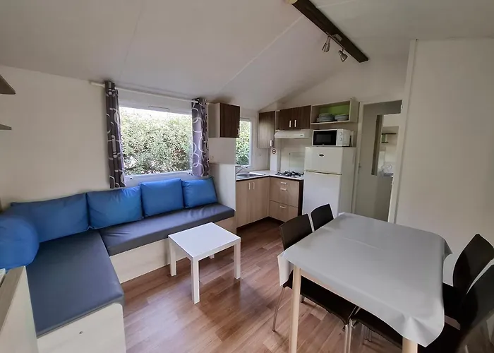 L'ambois Κάμπινγκ