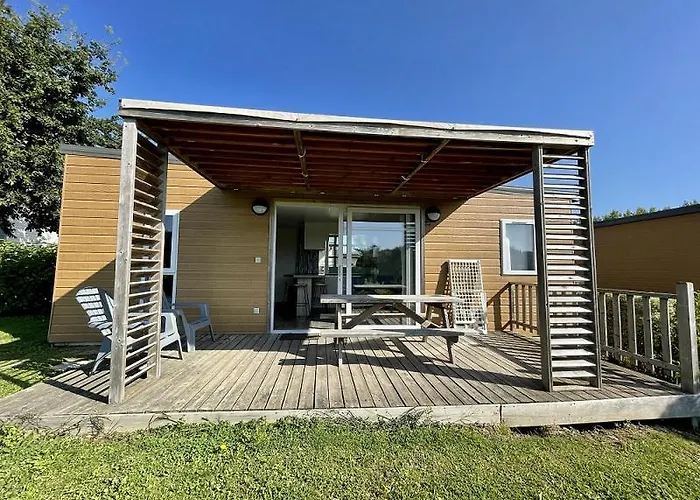 L'ambois Kamp alanı *